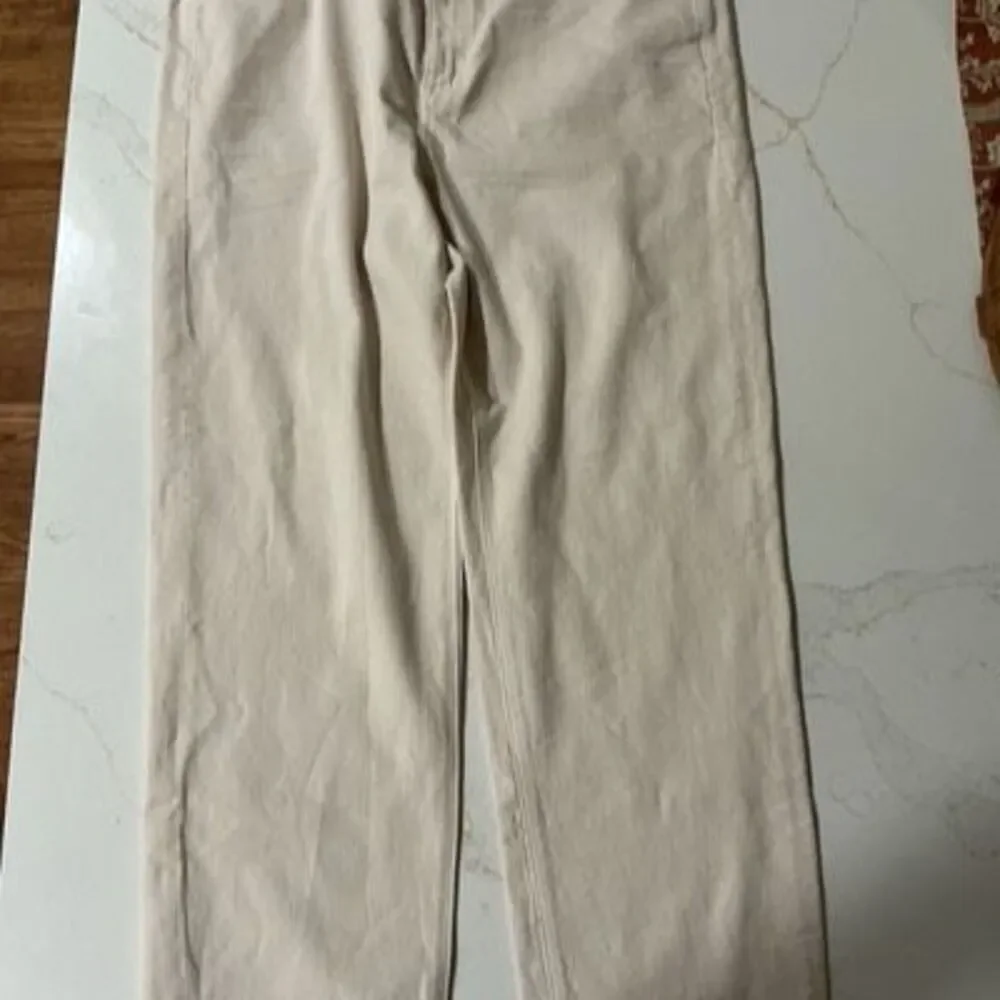 NEW American Eagle Super High Rise Straight Jeans Sz 18 stretch Cream